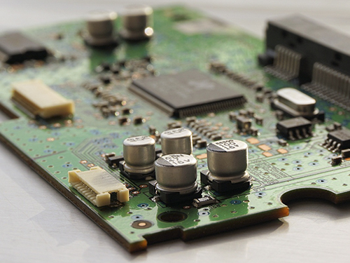 全自動精密點膠設(shè)備的精度能達(dá)到多少